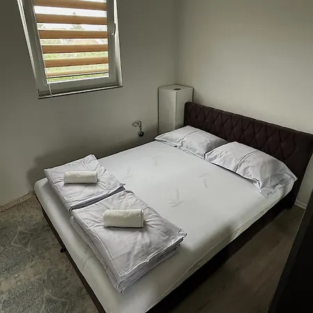 Apartment Hm *